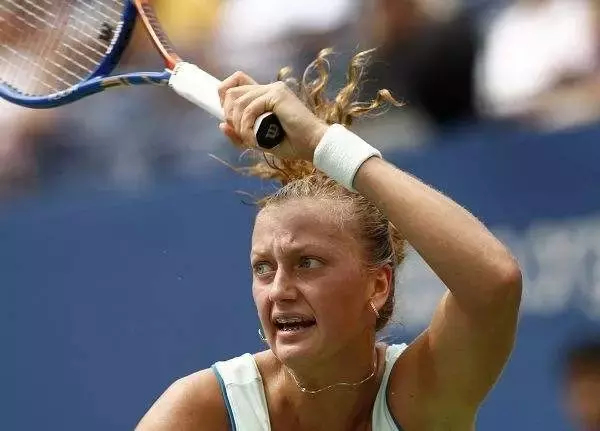 九游会网页版 -科维托娃遭遇五持续失利,西班牙队教练压力巨大!的简单介绍