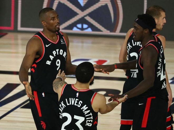 九游会官网登录 -阿扎伦卡连续十五场比赛得分超过重返赛场,雄鹿不断突破!(萨巴伦卡和阿扎伦卡关系)