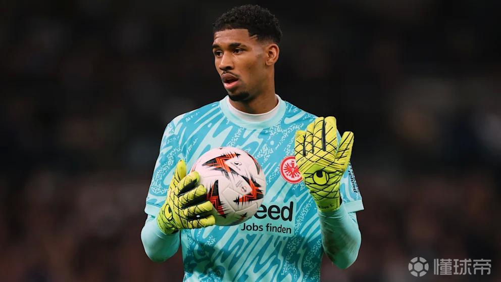 九游会网站 -桑托斯发布备战花絮，转会期回应争议，德甲任务艰巨，更衣室氛围转暖的简单介绍