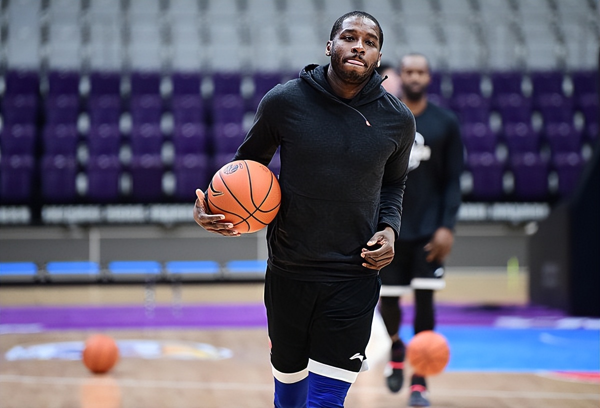 九游官网登录 -CBA常规赛倒计时；皇家马德里赛前刷新队史纪录；细节引发关注；悬念犹存；资深球员宣示担当的简单介绍